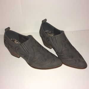 Maurices Gray Bootie 8.5